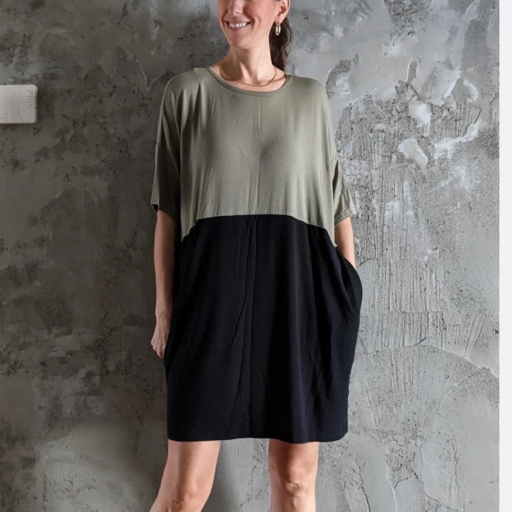 Jackson Rowe Olive Green and Black Colorblock Short Dress